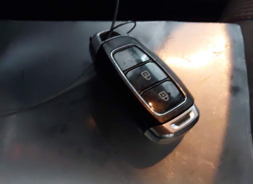 Photo 11 of 2020 Hyundai Santa FE SEL (VIN 5NMS33AD9LH164869)