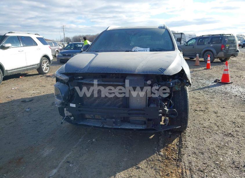 Photo 6 of 2020 Hyundai Santa FE SEL 2.0T (VIN 5NMS3CAA1LH288253)