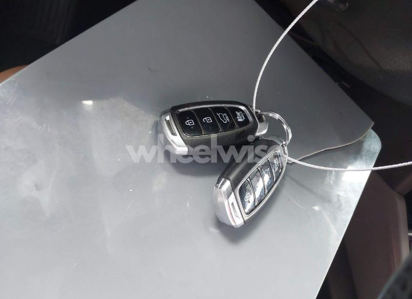 Photo 11 of 2020 Hyundai Santa FE SEL 2.0T (VIN 5NMS3CAAXLH197594)