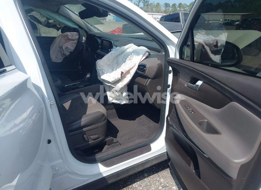 Photo 5 of 2020 Hyundai Santa FE SEL 2.0T (VIN 5NMS3CAAXLH197594)