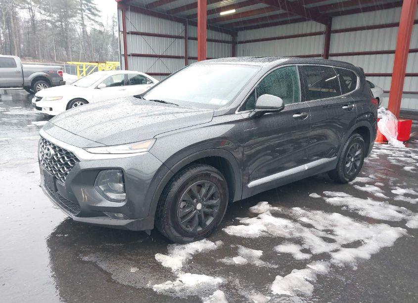 Photo 2 of 2020 Hyundai Santa FE SEL (VIN 5NMS3CAD0LH302637)