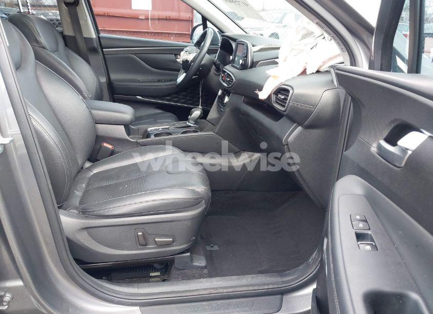 Photo 5 of 2020 Hyundai Santa FE SEL (VIN 5NMS3CAD2LH163997)