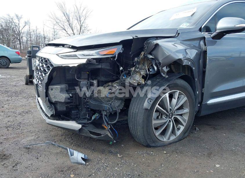 Photo 6 of 2020 Hyundai Santa FE SEL (VIN 5NMS3CAD2LH163997)