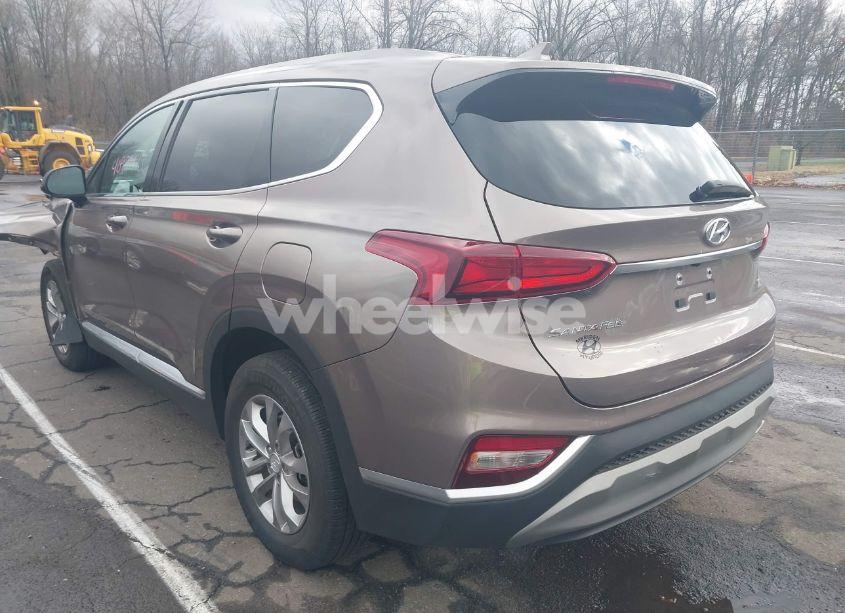 Photo 3 of 2020 Hyundai Santa FE SEL (VIN 5NMS3CAD2LH179908)