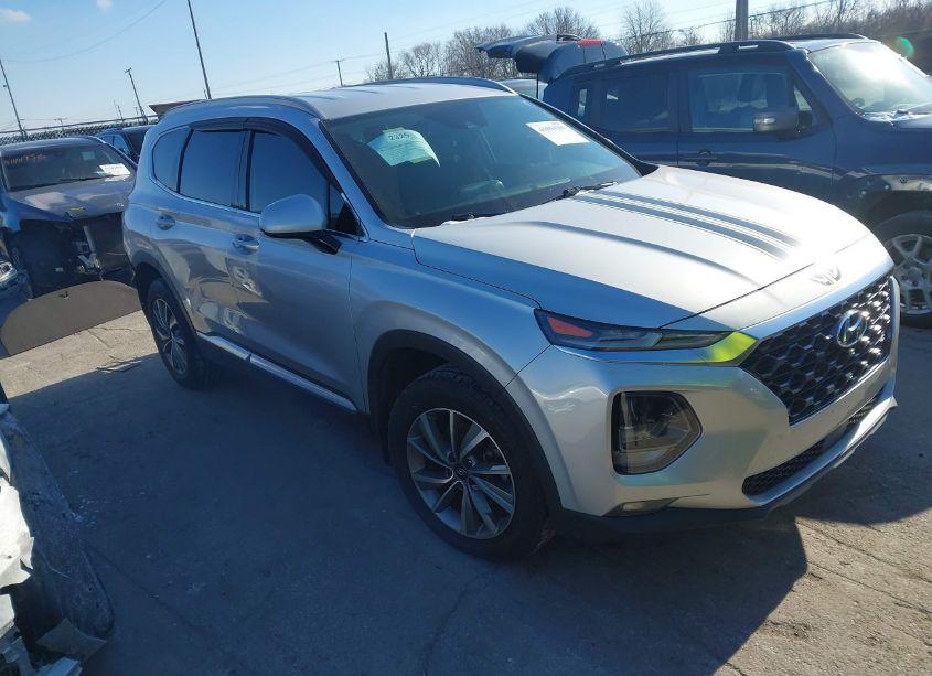 2019 Hyundai Santa FE SEL PLUS (VIN 5NMS3CAD4KH000637) main photo