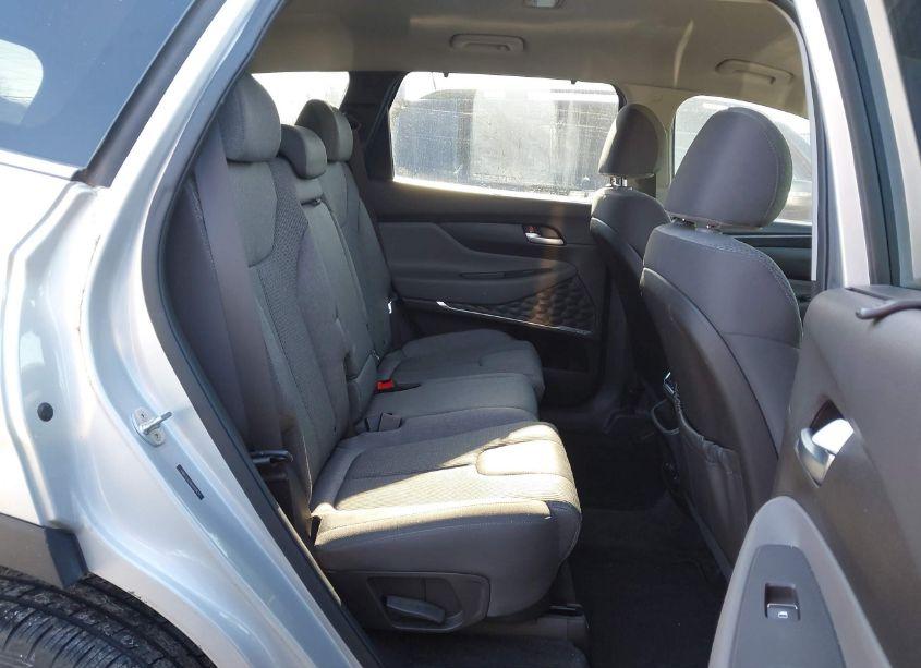 Photo 8 of 2019 Hyundai Santa FE SEL PLUS (VIN 5NMS3CAD4KH000637)