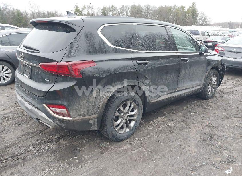 Photo 4 of 2019 Hyundai Santa FE SEL (VIN 5NMS3CAD4KH081736)