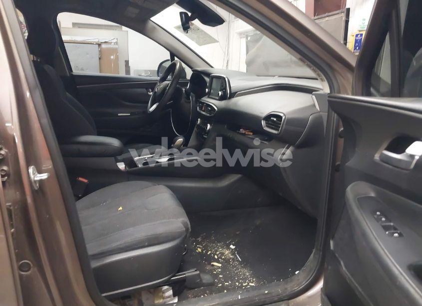 Photo 5 of 2020 Hyundai Santa FE SEL (VIN 5NMS3CAD4LH222631)