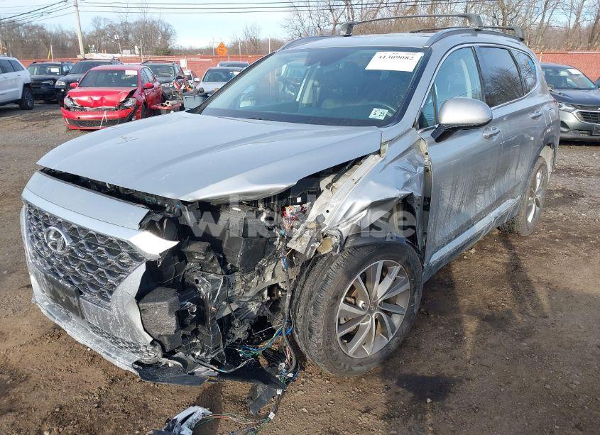 Photo 18 of 2020 Hyundai Santa FE (VIN 5NMS3CAD5LH206261)