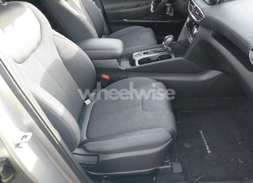 Photo 5 of 2020 Hyundai Santa FE (VIN 5NMS3CAD5LH206261)