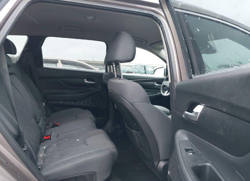 Photo 8 of 2019 Hyundai Santa FE SEL (VIN 5NMS3CAD6KH005631)