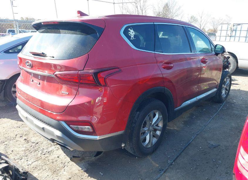 Photo 4 of 2019 Hyundai Santa FE SEL (VIN 5NMS3CAD8KH036914)