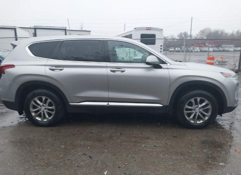 Photo 13 of 2020 Hyundai Santa FE SEL (VIN 5NMS3CAD9LH185480)