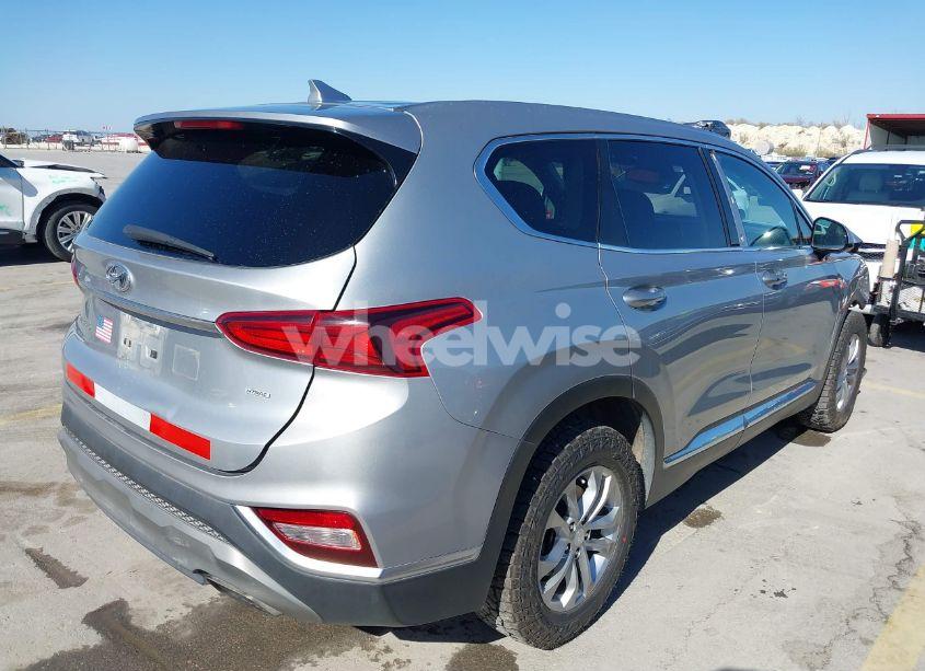 Photo 4 of 2020 Hyundai Santa FE SEL (VIN 5NMS3CADXLH225193)