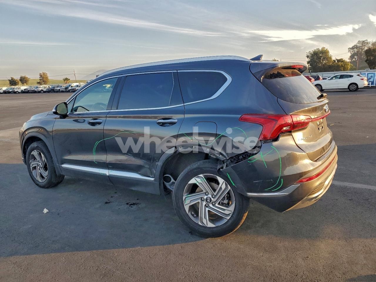 Photo 2 of 2022 HYUNDAI SANTA FE SEL (VIN 5NMS3DAJ9NH463275)