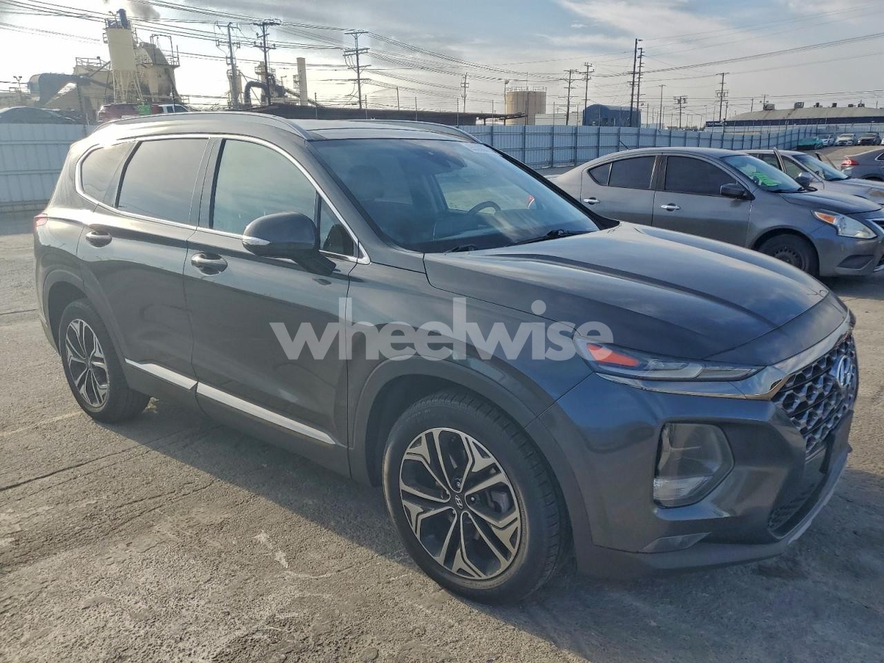 Photo 4 of 2020 HYUNDAI SANTA FE LIMITED (VIN 5NMS53AA5LH207670)