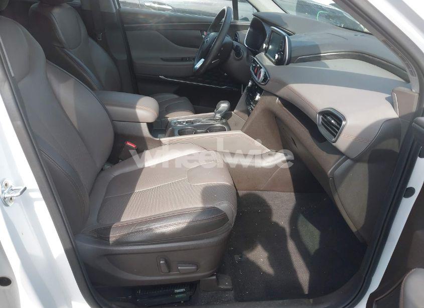 Photo 5 of 2019 Hyundai Santa FE LIMITED (VIN 5NMS53AD9KH028668)