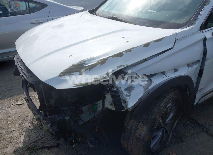 Photo 6 of 2019 Hyundai Santa FE LIMITED (VIN 5NMS53AD9KH028668)