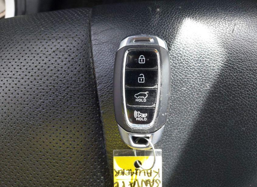 Photo 11 of 2019 Hyundai Santa FE ULTIMATE 2.0T (VIN 5NMS5CAA0KH074069)