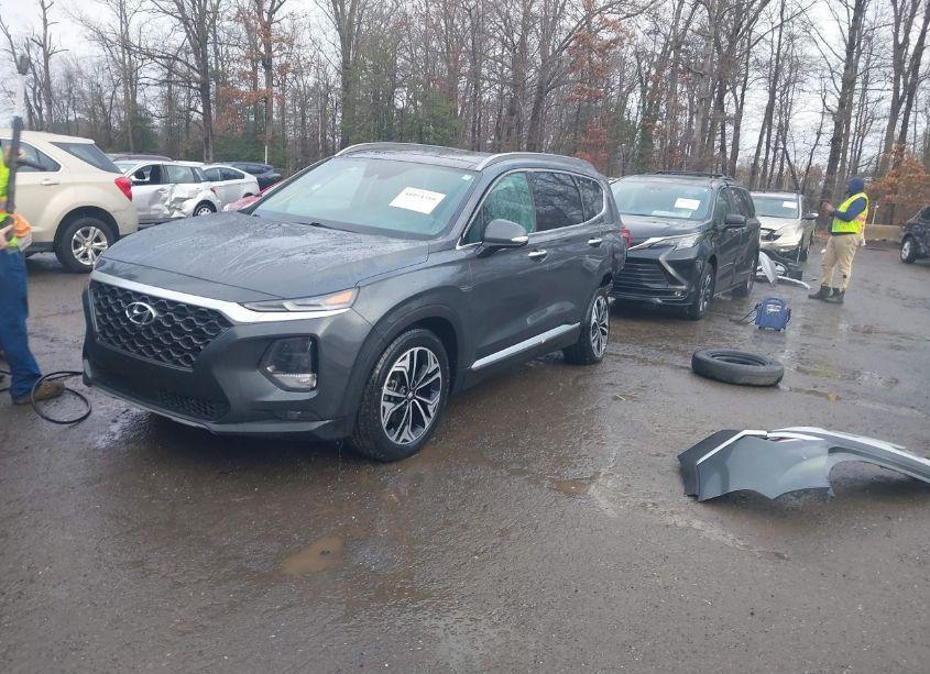 Photo 2 of 2019 Hyundai Santa FE ULTIMATE 2.0T (VIN 5NMS5CAA6KH130130)