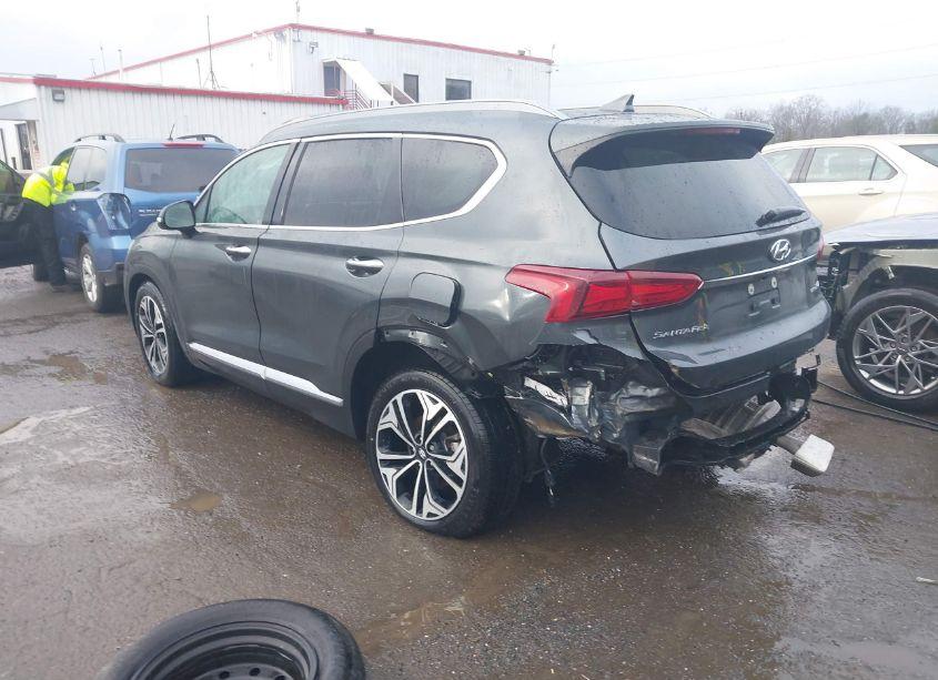 Photo 3 of 2019 Hyundai Santa FE ULTIMATE 2.0T (VIN 5NMS5CAA6KH130130)