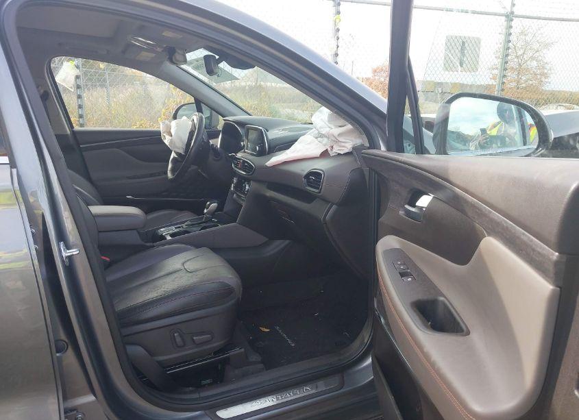 Photo 5 of 2019 Hyundai Santa FE LIMITED 2.0T (VIN 5NMS5CAA9KH118599)