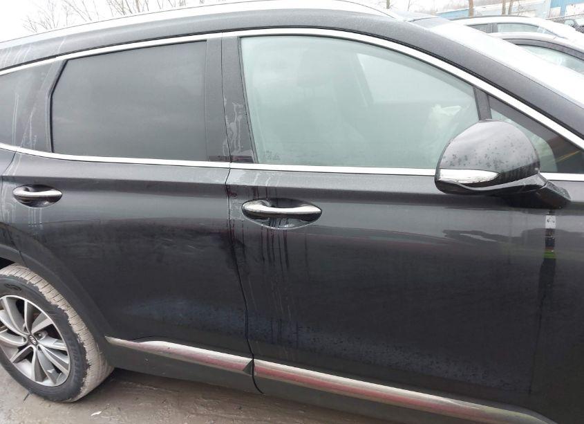 Photo 14 of 2019 Hyundai Santa FE LIMITED (VIN 5NMS5CAD3KH105051)