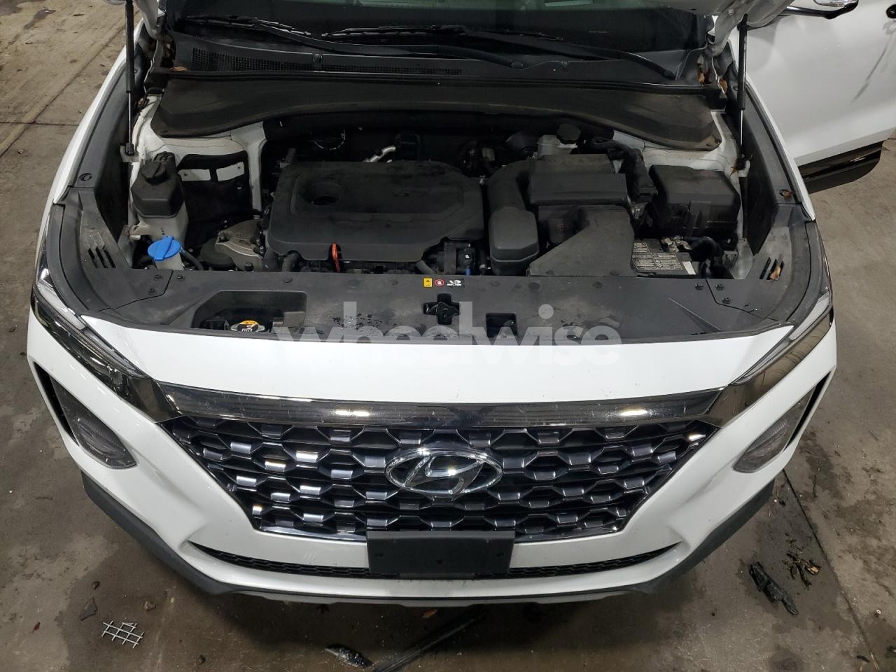 Photo 12 of 2020 HYUNDAI SANTA FE LIMITED (VIN 5NMS5CAD7LH297172)