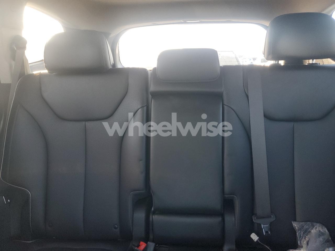 Photo 10 of 2023 HYUNDAI SANTA FE LIMITED (VIN 5NMS5DA16PH001950)