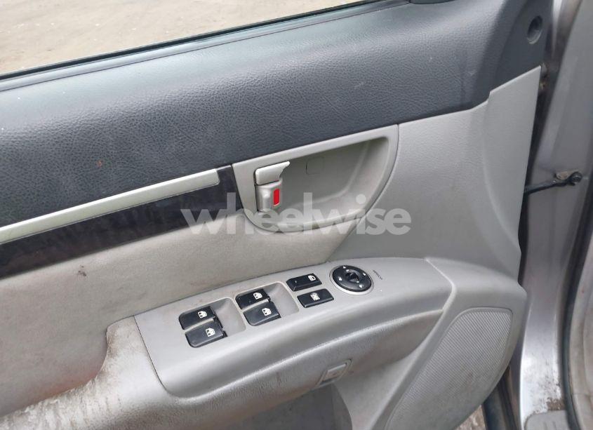 Photo 13 of 2007 Hyundai Santa FE GLS (VIN 5NMSG13D87H060885)