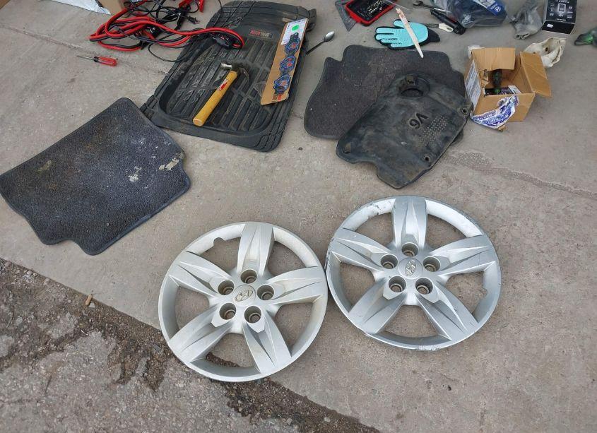 Photo 12 of 2009 Hyundai Santa FE GLS (VIN 5NMSG13D89H251127)