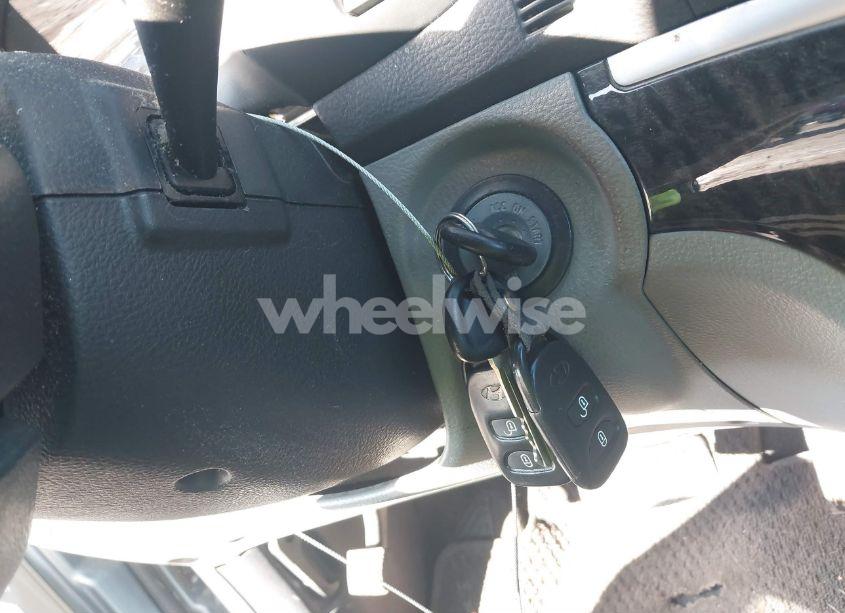 Photo 11 of 2009 Hyundai Santa FE GLS (VIN 5NMSG13DX9H262467)