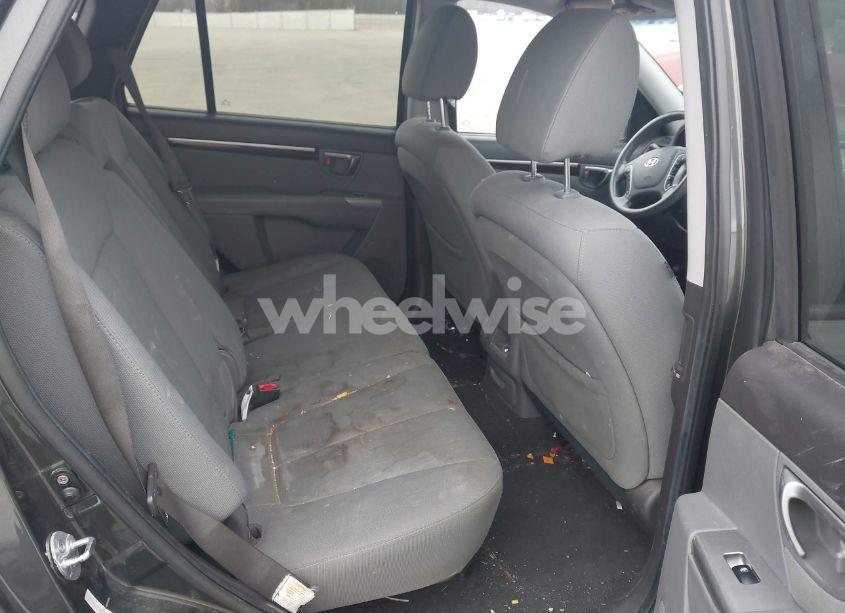 Photo 8 of 2010 Hyundai Santa FE GLS (VIN 5NMSG3AB0AH334424)
