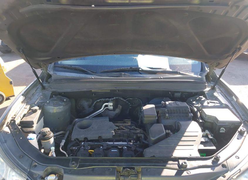 Photo 10 of 2010 Hyundai Santa FE GLS (VIN 5NMSG3AB0AH355435)