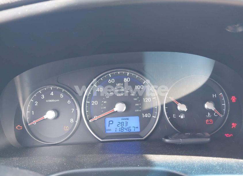 Photo 7 of 2010 Hyundai Santa FE GLS (VIN 5NMSG3AB0AH390394)