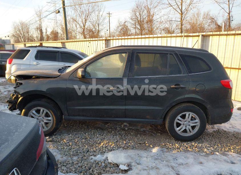 Photo 13 of 2010 Hyundai Santa FE GLS (VIN 5NMSG3AB1AH381462)