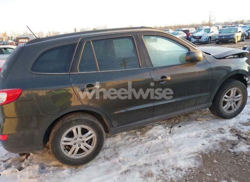 Photo 4 of 2010 Hyundai Santa FE GLS (VIN 5NMSG3AB1AH381462)