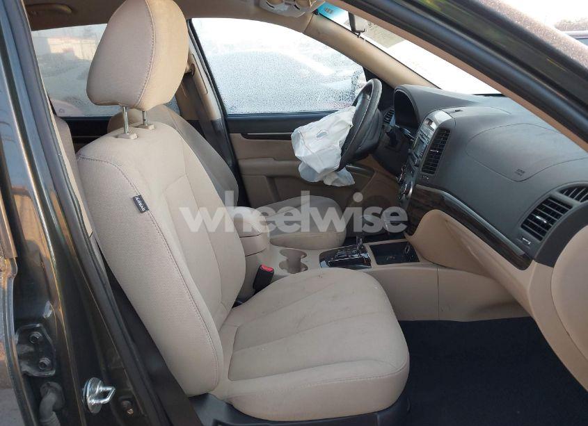 Photo 5 of 2010 Hyundai Santa FE GLS (VIN 5NMSG3AB1AH381462)