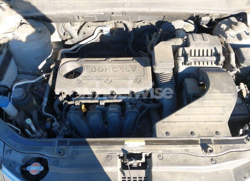 Photo 10 of 2010 Hyundai Santa FE GLS (VIN 5NMSG3AB2AH362807)