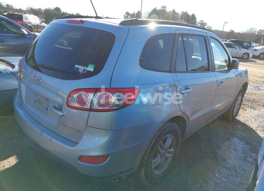 Photo 4 of 2010 Hyundai Santa FE GLS (VIN 5NMSG3AB2AH362807)