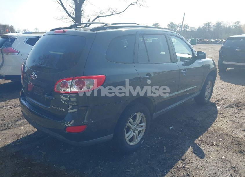 Photo 4 of 2010 Hyundai Santa FE GLS (VIN 5NMSG3AB2AH390591)