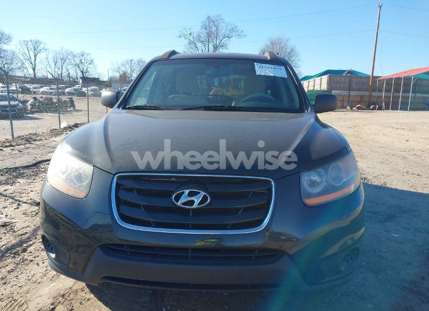 Photo 6 of 2010 Hyundai Santa FE GLS (VIN 5NMSG3AB2AH390882)