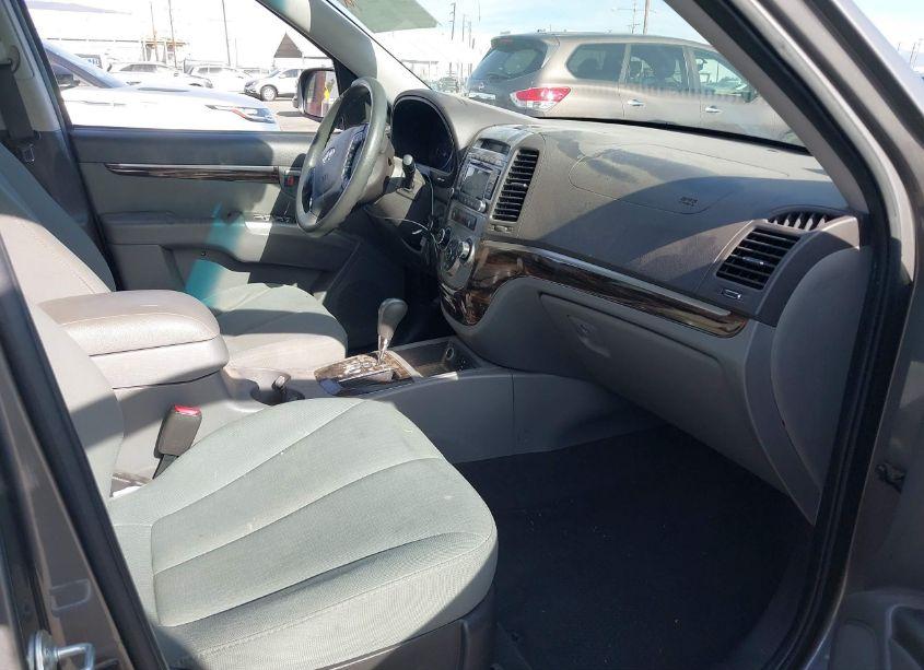 Photo 5 of 2010 Hyundai Santa FE GLS (VIN 5NMSG3AB2AH394575)