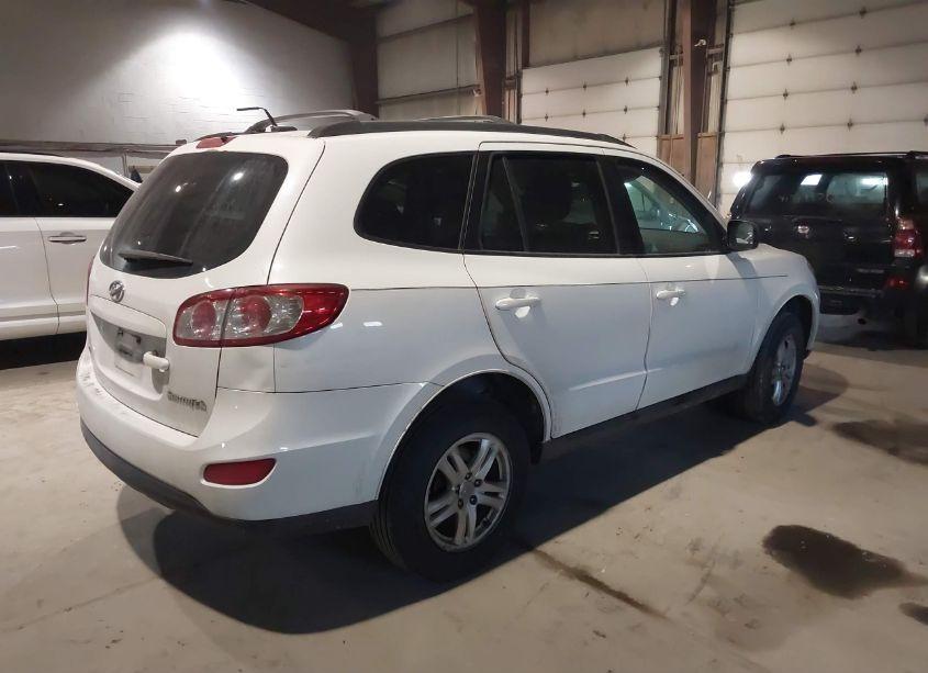 Photo 4 of 2010 Hyundai Santa FE GLS (VIN 5NMSG3AB2AH402058)