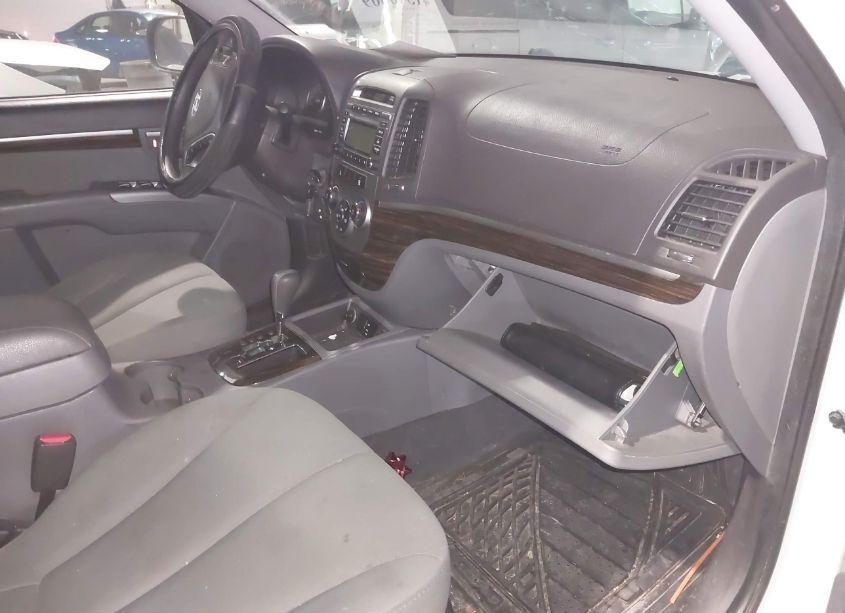 Photo 5 of 2010 Hyundai Santa FE GLS (VIN 5NMSG3AB2AH402058)