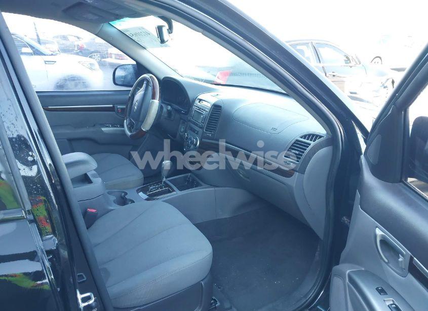 Photo 5 of 2010 Hyundai Santa FE GLS (VIN 5NMSG3AB2AH403520)