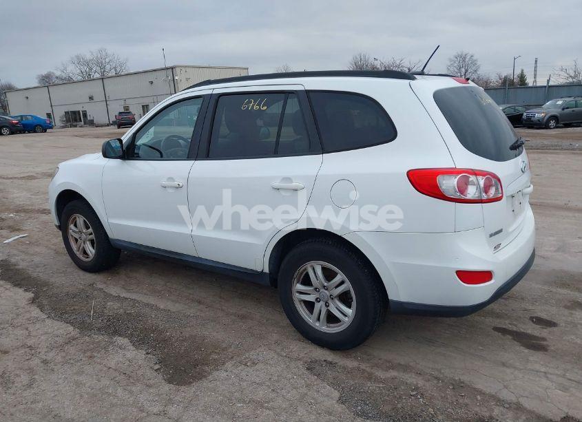 Photo 3 of 2010 Hyundai Santa FE GLS (VIN 5NMSG3AB2AH414243)