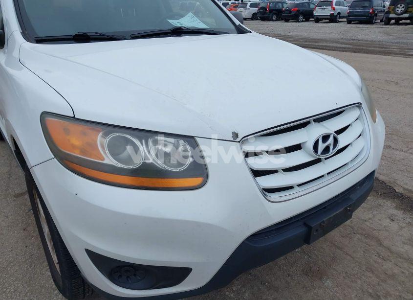 Photo 6 of 2010 Hyundai Santa FE GLS (VIN 5NMSG3AB2AH414243)