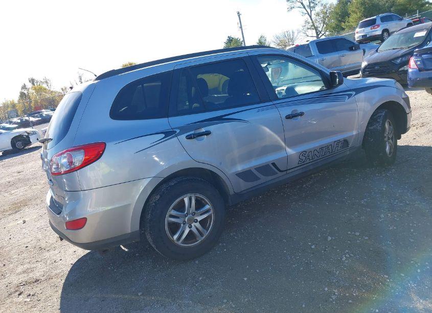 Photo 4 of 2010 Hyundai Santa FE GLS (VIN 5NMSG3AB3AH349080)