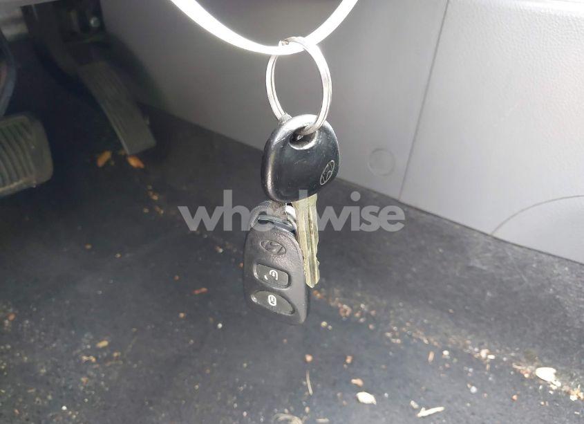 Photo 11 of 2010 Hyundai Santa FE GLS (VIN 5NMSG3AB3AH361424)